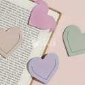 Marcador de Libros de Cuero con Forma de Corazón