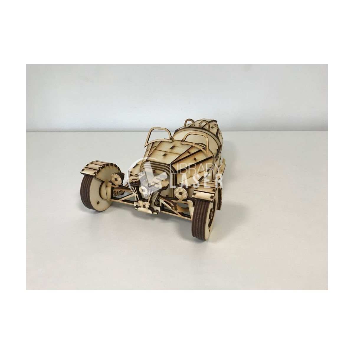 Modelo de madera Morgan 3 Wheeler láser
