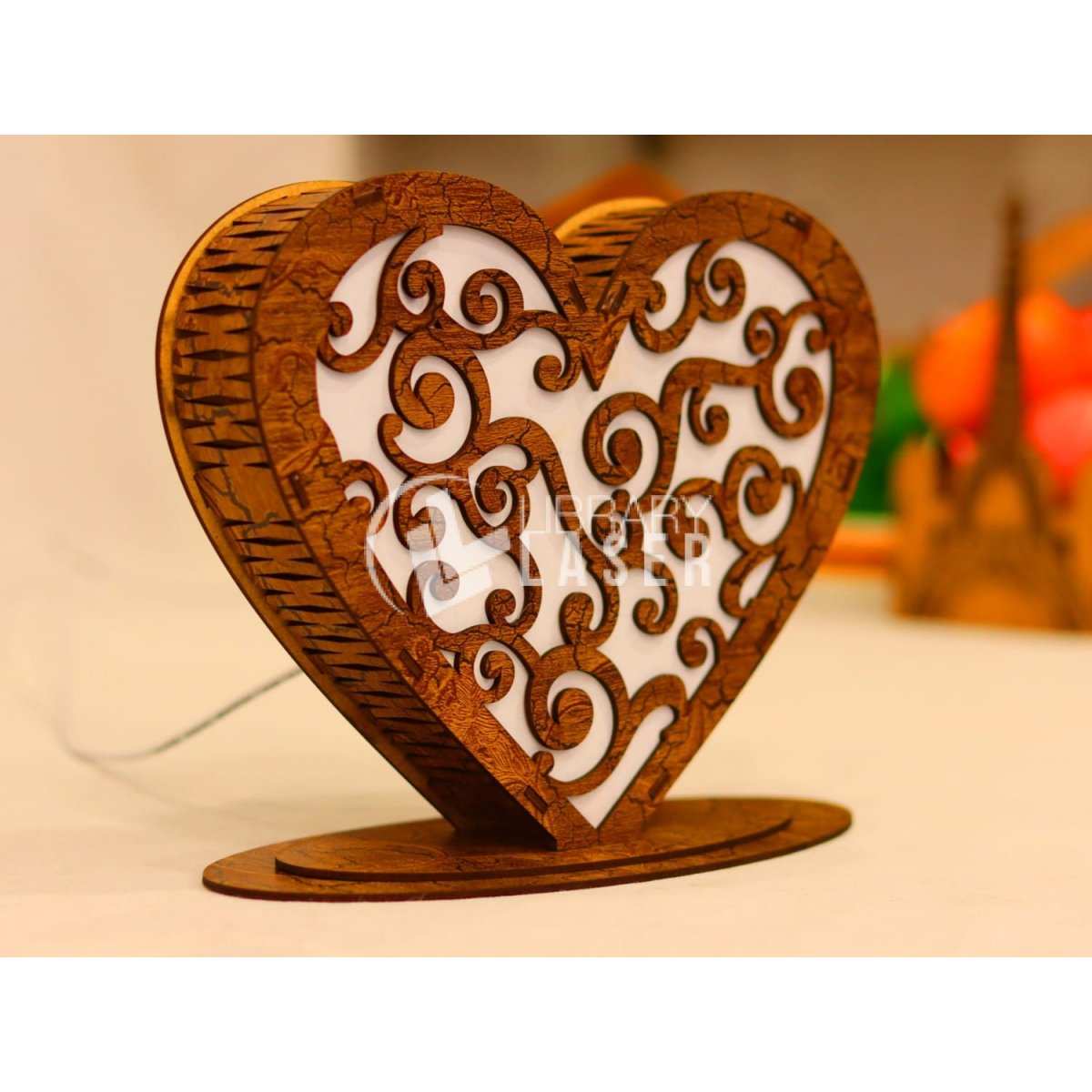 Lámpara forma de corazón 3mm madera acrílico archivo láser