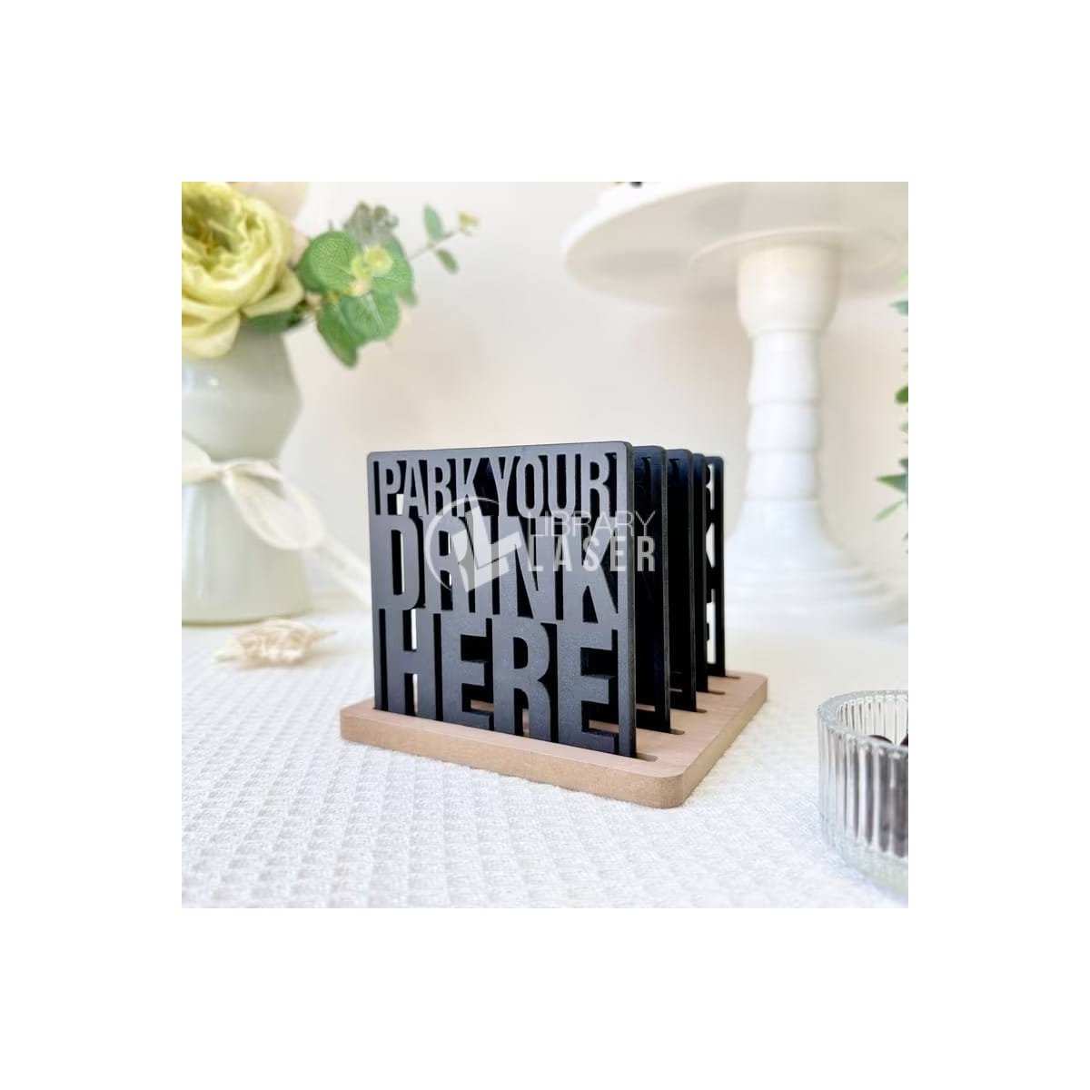 Set de posavasos Park Your Drink con soporte vector corte láser