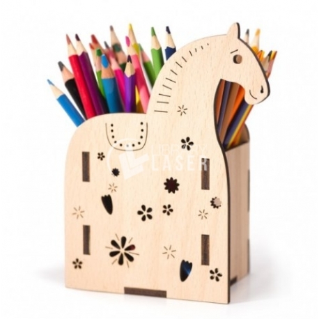 Design of pencil holder in the shape of a horse